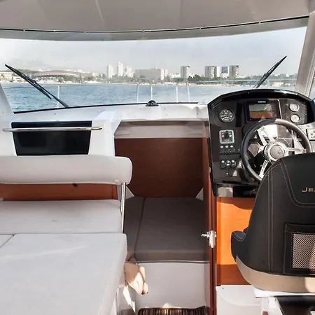 بوتيل Jeanneau Merry Fisher 795- Roko